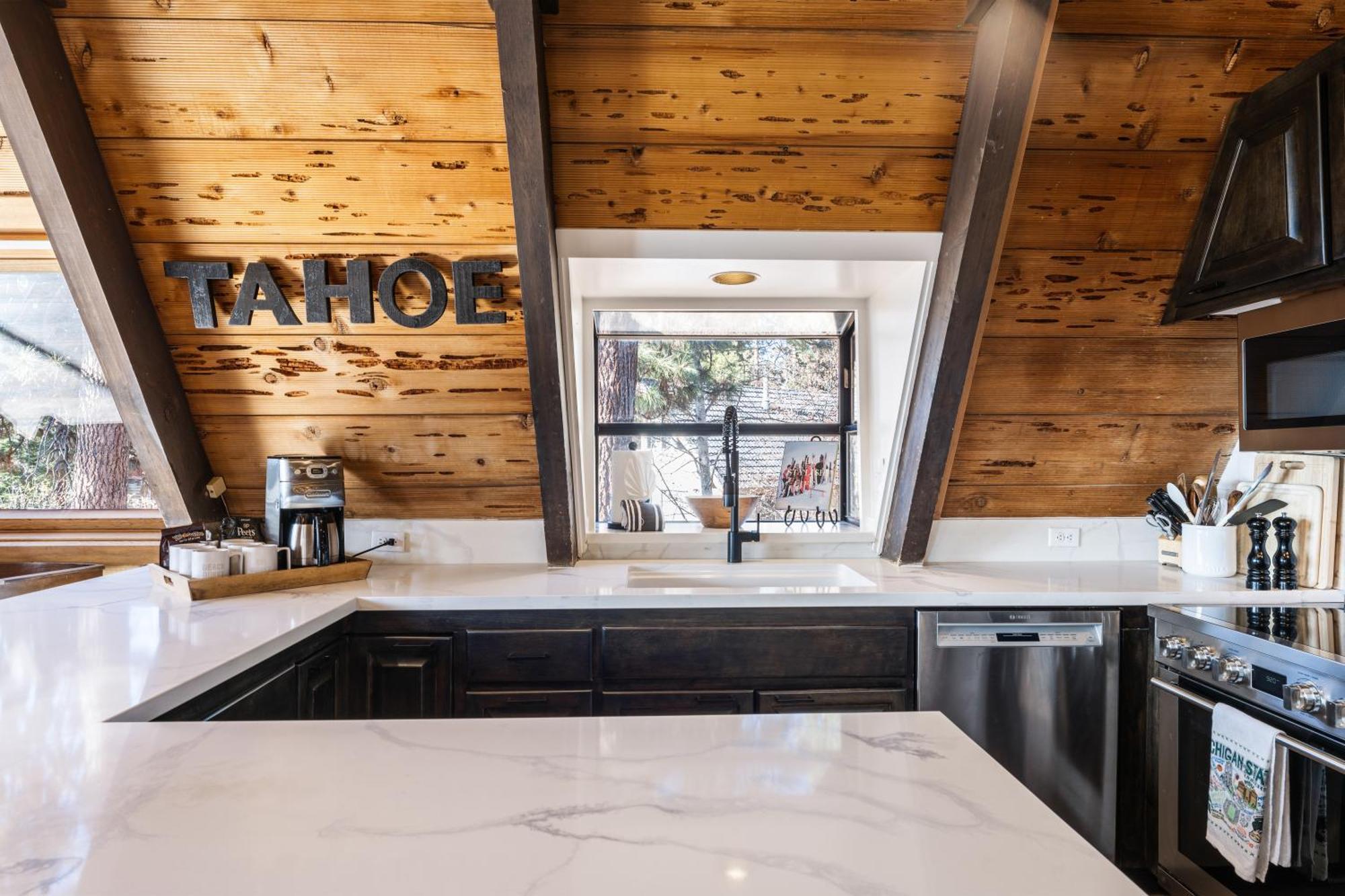 A-Frame Cabin With Hot Tub & Close To Lake Tahoe Tahoe City Exterior photo